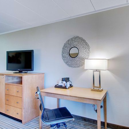 Best Western Plus Waltham Boston Exteriör bild