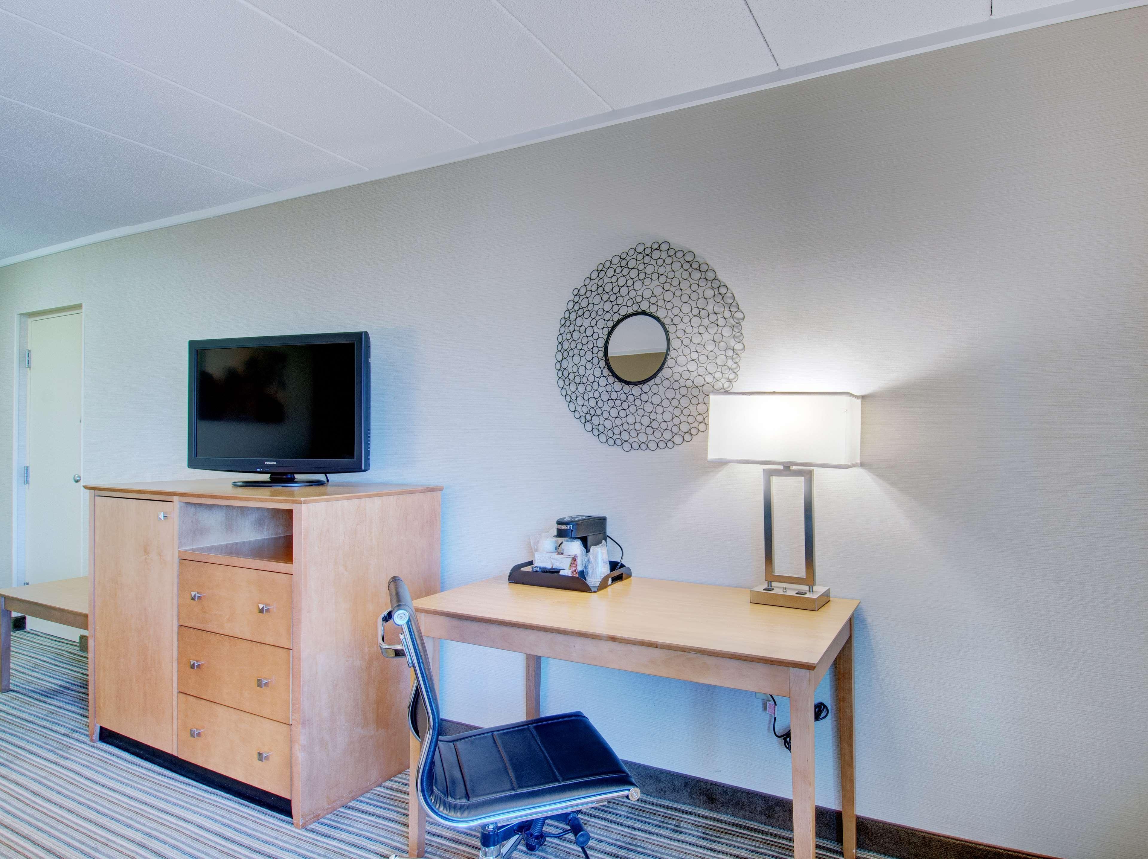 Best Western Plus Waltham Boston Exteriör bild